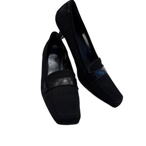 Stuart Weitzman Women’s Black Suede & Leather Black Kitten Heels Sz 8 EUC